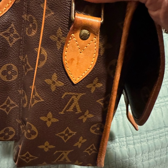 Louis Vuitton Gibeciere Gm Brown Leather Cross Body Bag - Picture 11 of 13